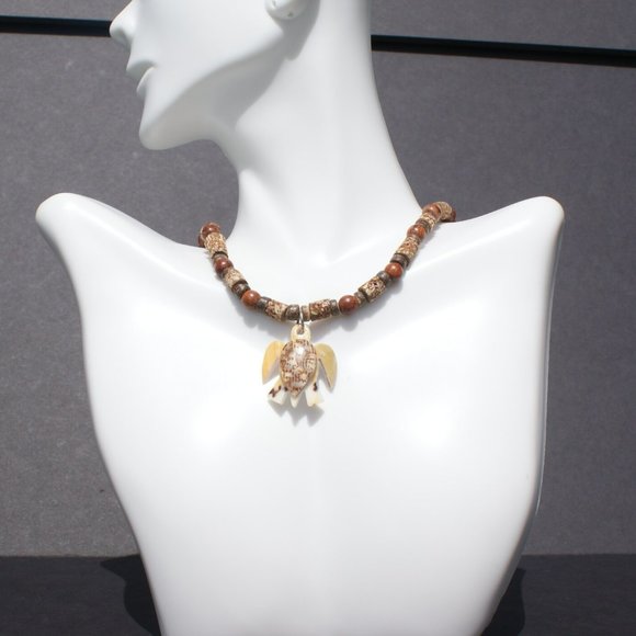 Turtle Necklace Pendant - Picture 2 of 3